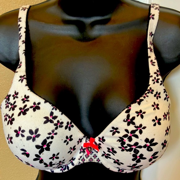 Bra - Picture 1 of 4